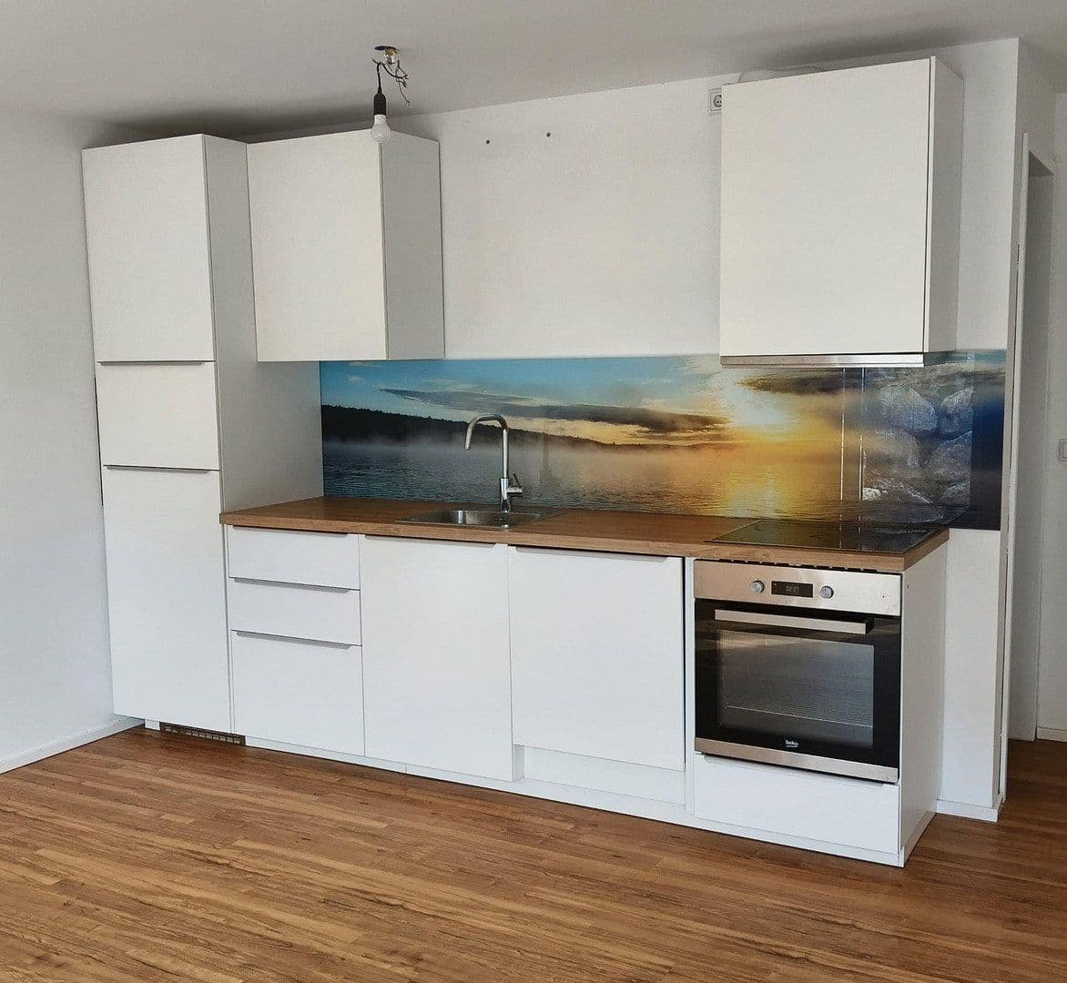 Pronájem kanceláře 45 m², Georg-Huber-Str. 12, Zorneding, Ortsteil Pöring, Bavorsko Pronájem kanceláře 45 m², Georg-Huber-Str. 12, Zorneding, Ortsteil Pöring, Bavorsko