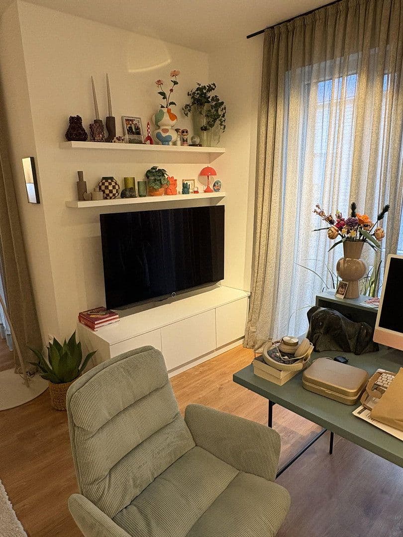 Pronájem bytu 2+1 72 m², Uhlenhorster Weg 31B, Hamburg, Hamburg Pronájem bytu 2+1 72 m², Uhlenhorster Weg 31B, Hamburg, Hamburg