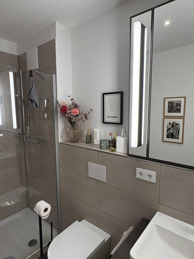 Pronájem bytu 2+1 72 m², Uhlenhorster Weg 31B, Hamburg, Hamburg Pronájem bytu 2+1 72 m², Uhlenhorster Weg 31B, Hamburg, Hamburg