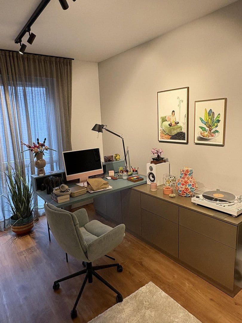 Pronájem bytu 2+1 72 m², Uhlenhorster Weg 31B, Hamburg, Hamburg Pronájem bytu 2+1 72 m², Uhlenhorster Weg 31B, Hamburg, Hamburg