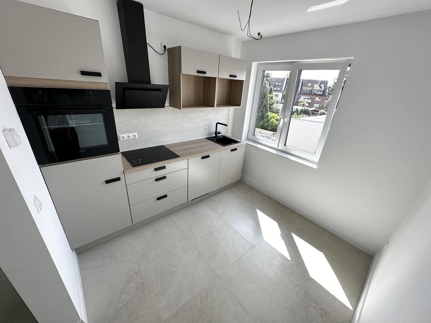 Pronájem bytu 3+1 55 m², Oberhausen, Severní Porýní-Vestfálsko Pronájem bytu 3+1 55 m², Oberhausen, Severní Porýní-Vestfálsko