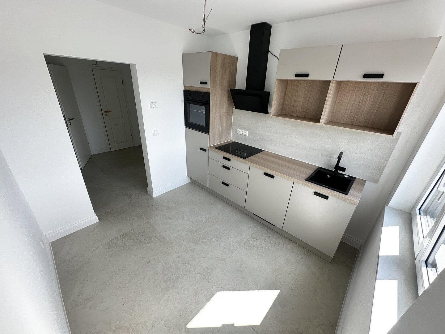 Pronájem bytu 3+1 55 m², Oberhausen, Severní Porýní-Vestfálsko Pronájem bytu 3+1 55 m², Oberhausen, Severní Porýní-Vestfálsko