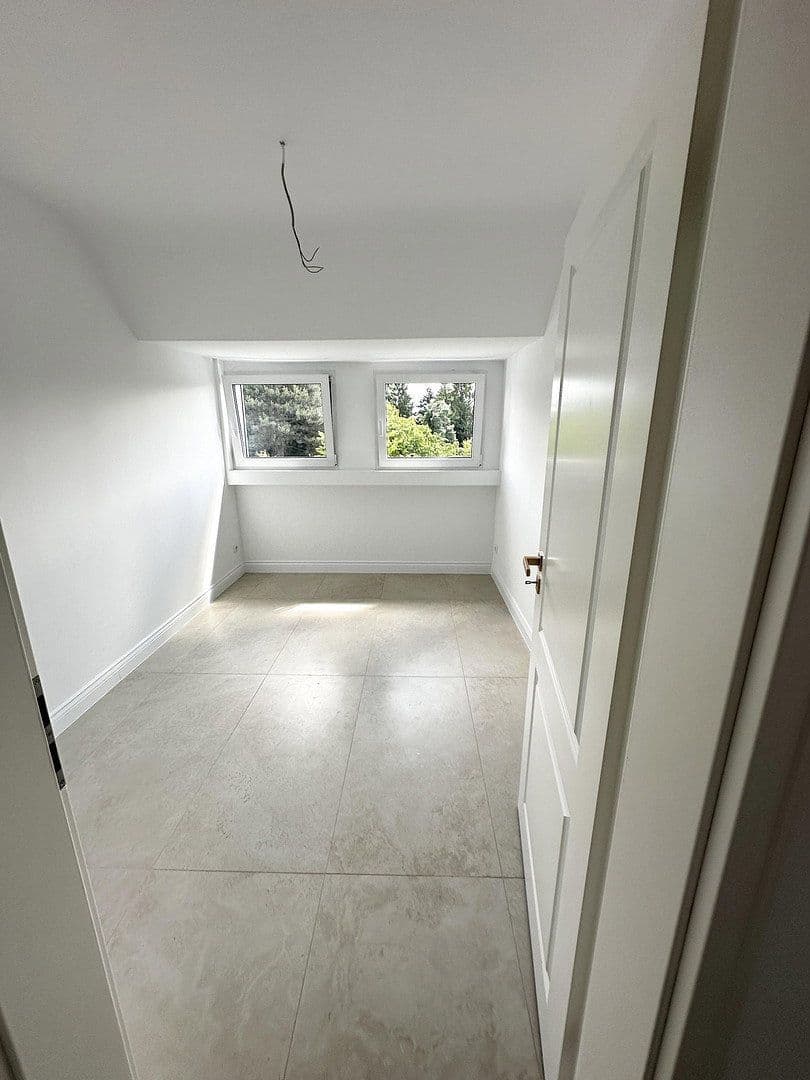 Pronájem bytu 3+1 55 m², Oberhausen, Severní Porýní-Vestfálsko Pronájem bytu 3+1 55 m², Oberhausen, Severní Porýní-Vestfálsko
