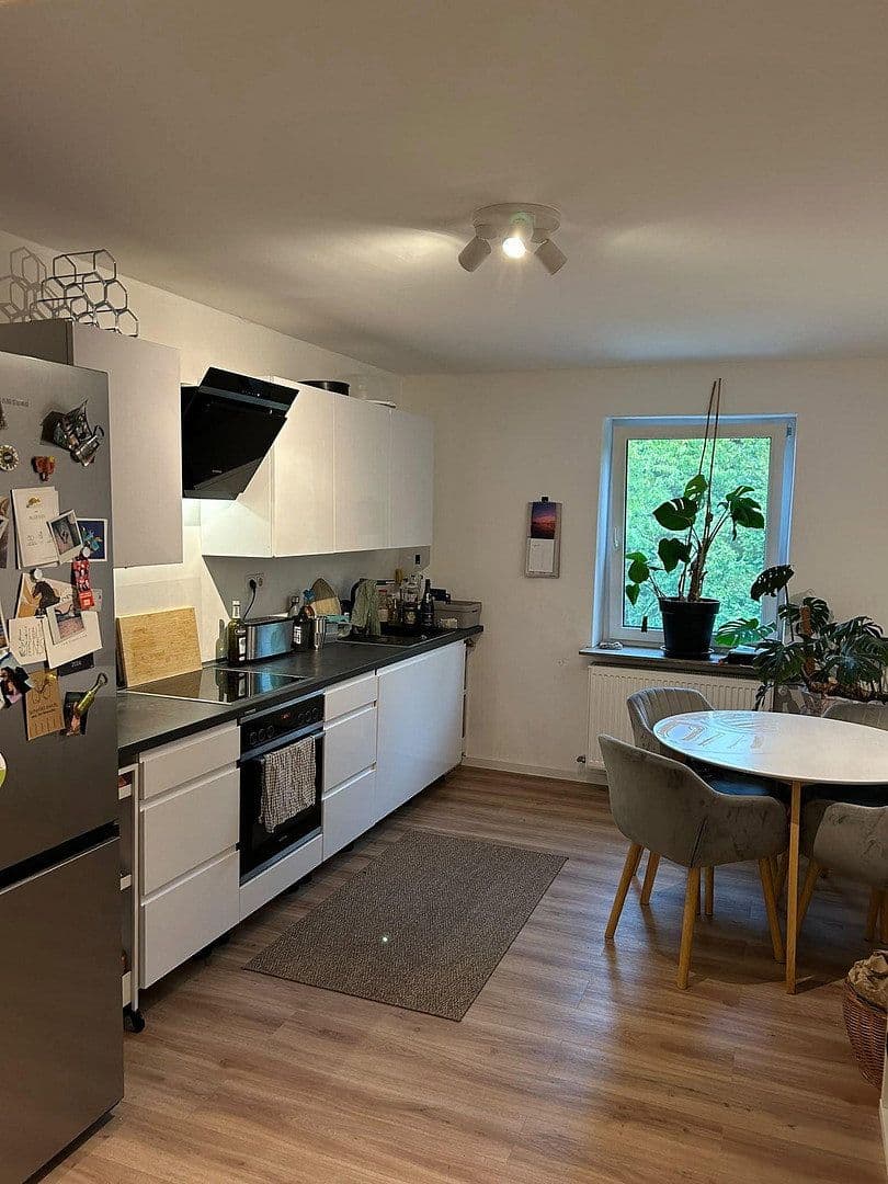 Pronájem bytu 2+1 64 m², Krughütter Straße 57, Saarbrücken, Země Sársko Pronájem bytu 2+1 64 m², Krughütter Straße 57, Saarbrücken, Země Sársko