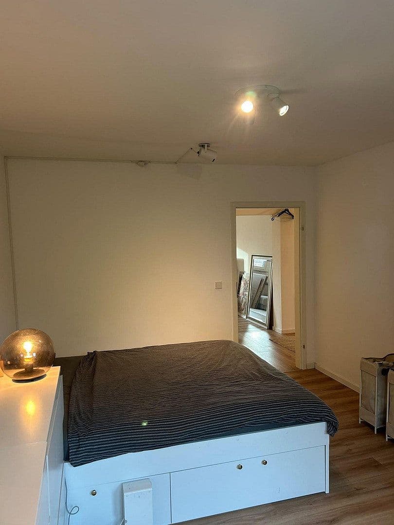 Pronájem bytu 2+1 64 m², Krughütter Straße 57, Saarbrücken, Země Sársko Pronájem bytu 2+1 64 m², Krughütter Straße 57, Saarbrücken, Země Sársko