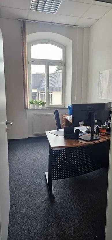 Pronájem kanceláře 125 m², Neidensteiner Str. 2, Waibstadt, Bádensko-Württembersko Pronájem kanceláře 125 m², Neidensteiner Str. 2, Waibstadt, Bádensko-Württembersko