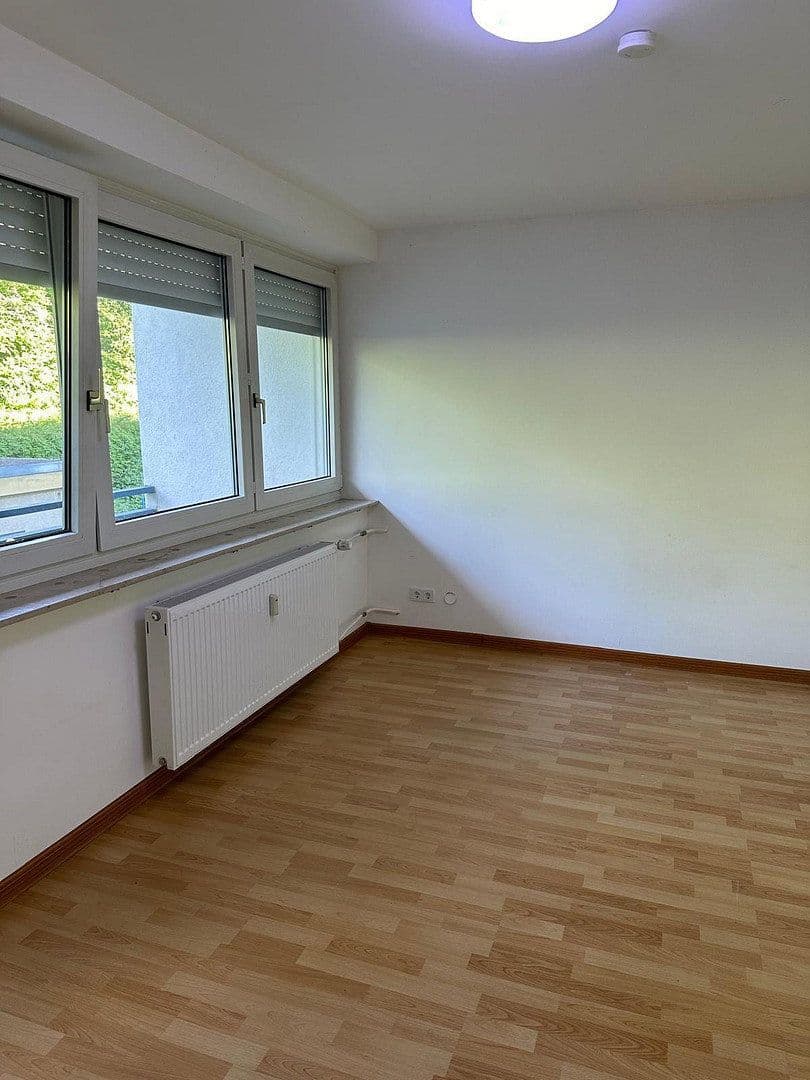 Pronájem bytu 2+1 48 m², Etschberger Weg 49, Kusel, Porýní-Falc Pronájem bytu 2+1 48 m², Etschberger Weg 49, Kusel, Porýní-Falc
