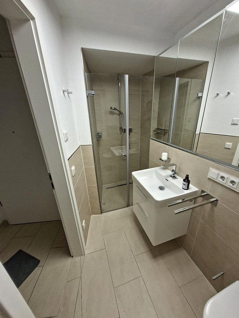 Pronájem bytu 2+1 51 m², Lehmusstraße 4, Fürth, Bavorsko Pronájem bytu 2+1 51 m², Lehmusstraße 4, Fürth, Bavorsko
