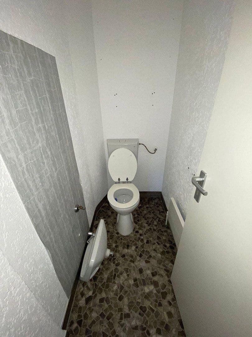 Pronájem bytu 3+1 80 m², Jean-Paul-Allee 1, Neustadt bei Coburg, Bavorsko Pronájem bytu 3+1 80 m², Jean-Paul-Allee 1, Neustadt bei Coburg, Bavorsko