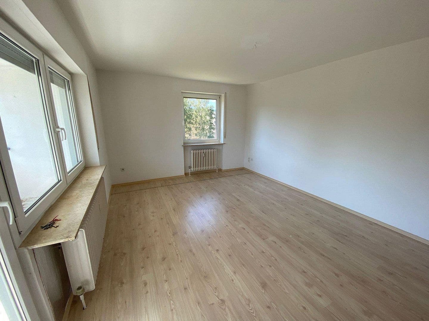 Pronájem bytu 3+1 80 m², Jean-Paul-Allee 1, Neustadt bei Coburg, Bavorsko Pronájem bytu 3+1 80 m², Jean-Paul-Allee 1, Neustadt bei Coburg, Bavorsko