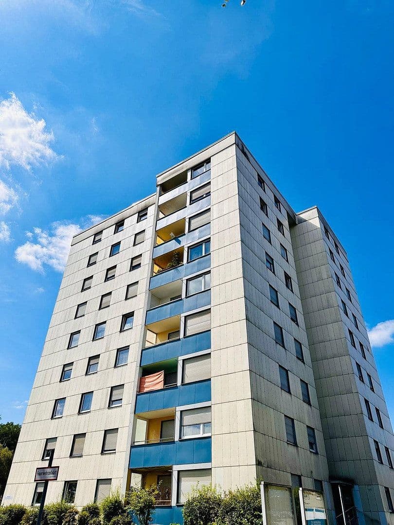 Pronájem bytu 3+1 80 m², Jean-Paul-Allee 1, Neustadt bei Coburg, Bavorsko Pronájem bytu 3+1 80 m², Jean-Paul-Allee 1, Neustadt bei Coburg, Bavorsko