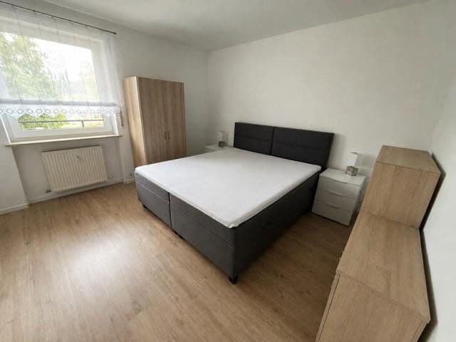 Pronájem bytu 2+1 60 m², Jean-Paul-Allee 1, Neustadt bei Coburg, Bavorsko Pronájem bytu 2+1 60 m², Jean-Paul-Allee 1, Neustadt bei Coburg, Bavorsko