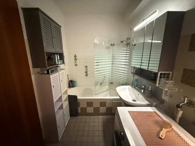 Pronájem bytu 2+1 60 m², Jean-Paul-Allee 1, Neustadt bei Coburg, Bavorsko Pronájem bytu 2+1 60 m², Jean-Paul-Allee 1, Neustadt bei Coburg, Bavorsko