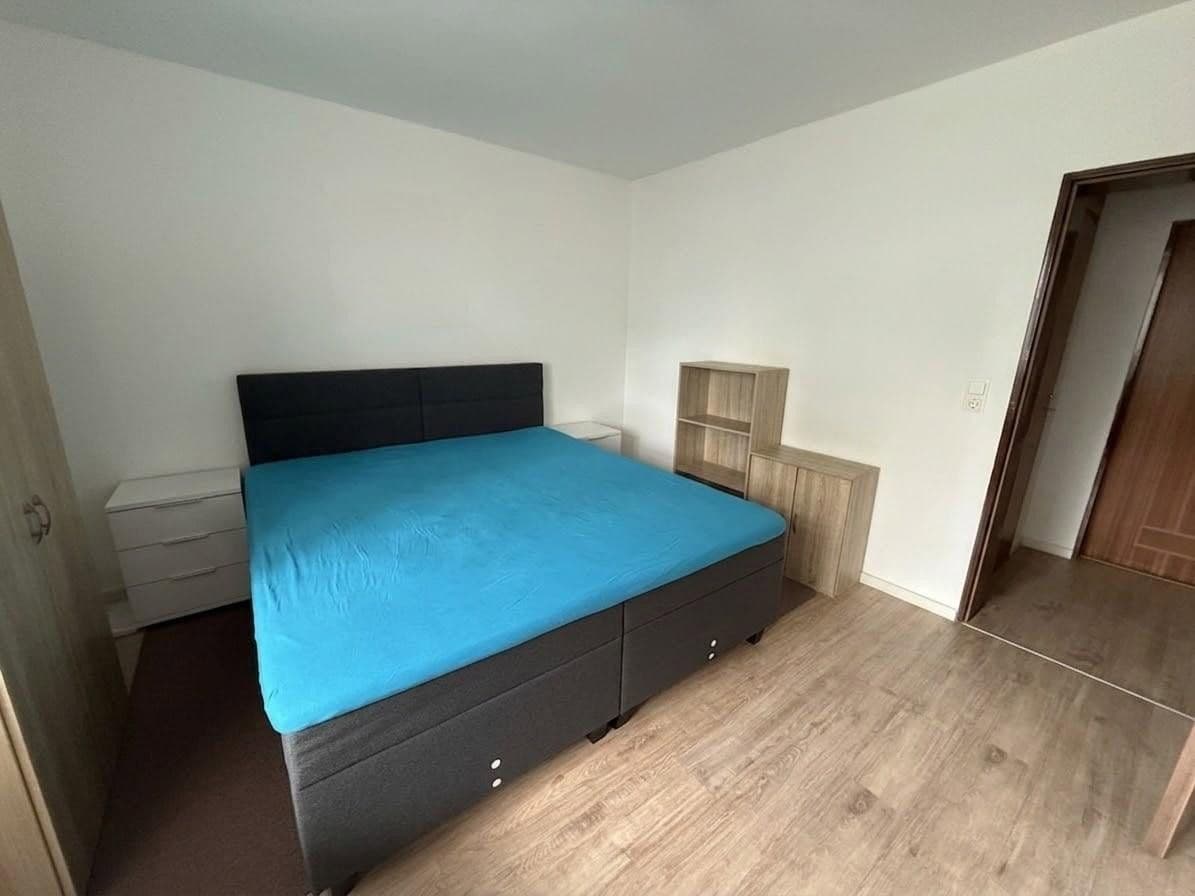Pronájem bytu 2+1 60 m², Jean-Paul-Allee 1, Neustadt bei Coburg, Bavorsko Pronájem bytu 2+1 60 m², Jean-Paul-Allee 1, Neustadt bei Coburg, Bavorsko