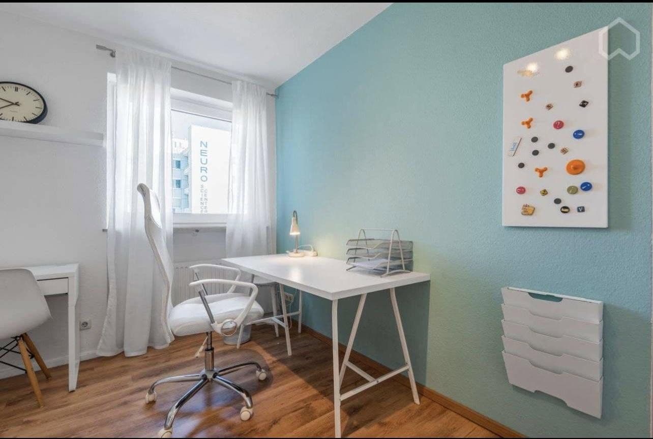 Pronájem bytu 3+1 66 m², Heinrich-Hoffmann-Straße 14, Frankfurt am Main, Hessen Pronájem bytu 3+1 66 m², Heinrich-Hoffmann-Straße 14, Frankfurt am Main, Hessen