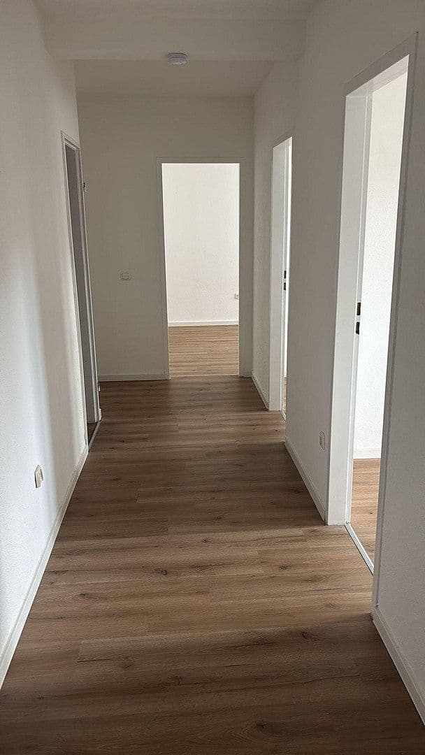 Pronájem bytu 3+1 84 m², Kerpen, Severní Porýní-Vestfálsko Pronájem bytu 3+1 84 m², Kerpen, Severní Porýní-Vestfálsko
