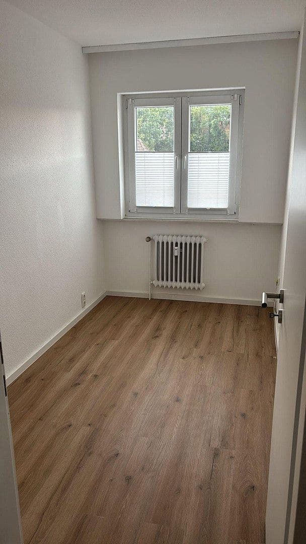 Pronájem bytu 3+1 84 m², Kerpen, Severní Porýní-Vestfálsko Pronájem bytu 3+1 84 m², Kerpen, Severní Porýní-Vestfálsko