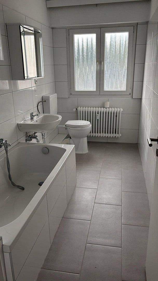 Pronájem bytu 3+1 84 m², Kerpen, Severní Porýní-Vestfálsko Pronájem bytu 3+1 84 m², Kerpen, Severní Porýní-Vestfálsko