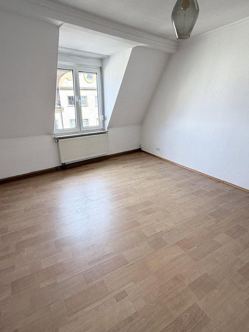 Pronájem bytu 2+1 62 m², Sandratstraße, Nürnberg, Bavorsko Pronájem bytu 2+1 62 m², Sandratstraße, Nürnberg, Bavorsko