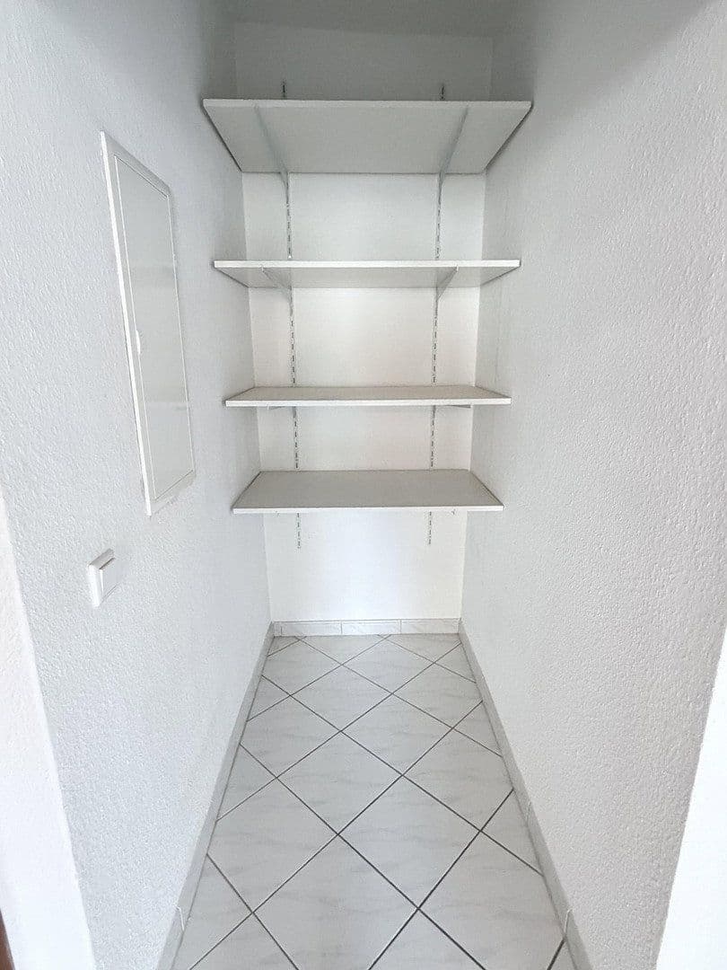 Pronájem bytu 2+1 62 m², Sandratstraße, Nürnberg, Bavorsko Pronájem bytu 2+1 62 m², Sandratstraße, Nürnberg, Bavorsko