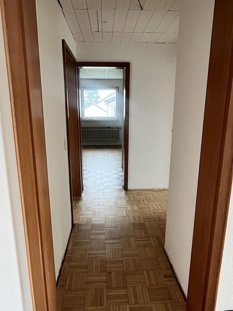 Pronájem bytu 4+1 112 m², Schwegenheimer Str. 67, Römerberg, Porýní-Falc Pronájem bytu 4+1 112 m², Schwegenheimer Str. 67, Römerberg, Porýní-Falc