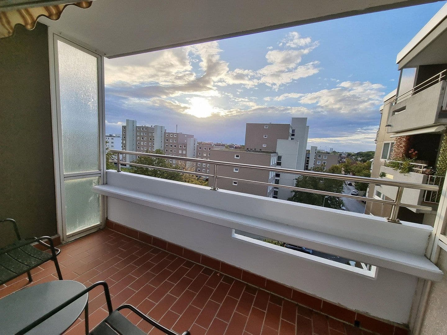 Pronájem bytu 3+1 77 m², Stadeweg 5, Braunschweig, Dolní Sasko Pronájem bytu 3+1 77 m², Stadeweg 5, Braunschweig, Dolní Sasko