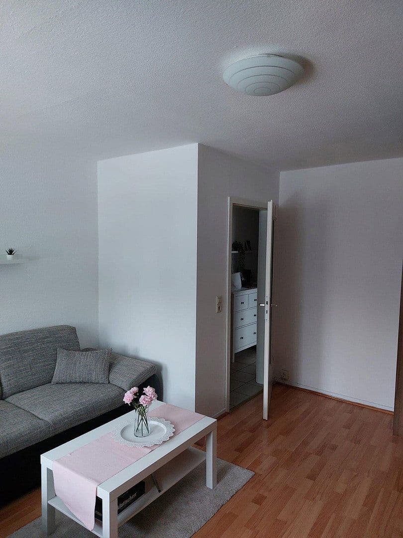 Pronájem bytu 2+1 75 m², Alte Dorfstraße 1D, Seesen, Dolní Sasko Pronájem bytu 2+1 75 m², Alte Dorfstraße 1D, Seesen, Dolní Sasko