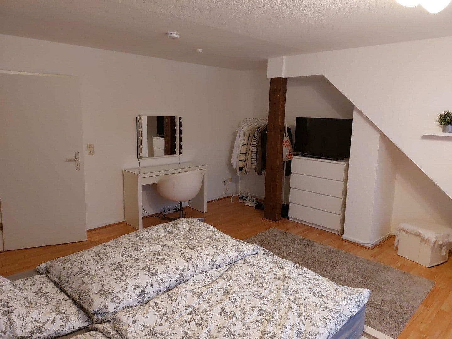 Pronájem bytu 2+1 75 m², Alte Dorfstraße 1D, Seesen, Dolní Sasko Pronájem bytu 2+1 75 m², Alte Dorfstraße 1D, Seesen, Dolní Sasko