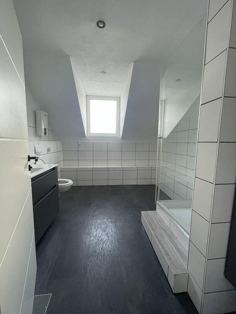Pronájem bytu 3+1 63 m², Heinrichstraße 3, Plettenberg, Severní Porýní-Vestfálsko Pronájem bytu 3+1 63 m², Heinrichstraße 3, Plettenberg, Severní Porýní-Vestfálsko