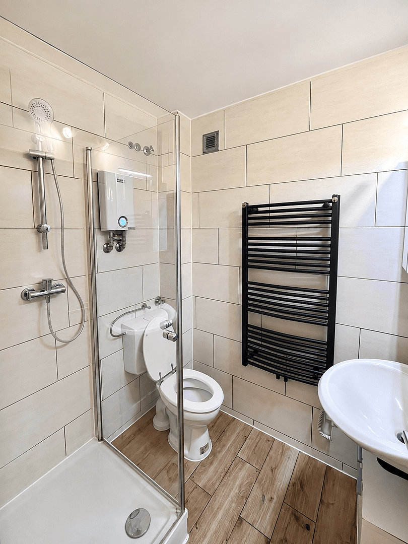 Pronájem bytu 1+1 27 m², Erlangen, Bavorsko Pronájem bytu 1+1 27 m², Erlangen, Bavorsko