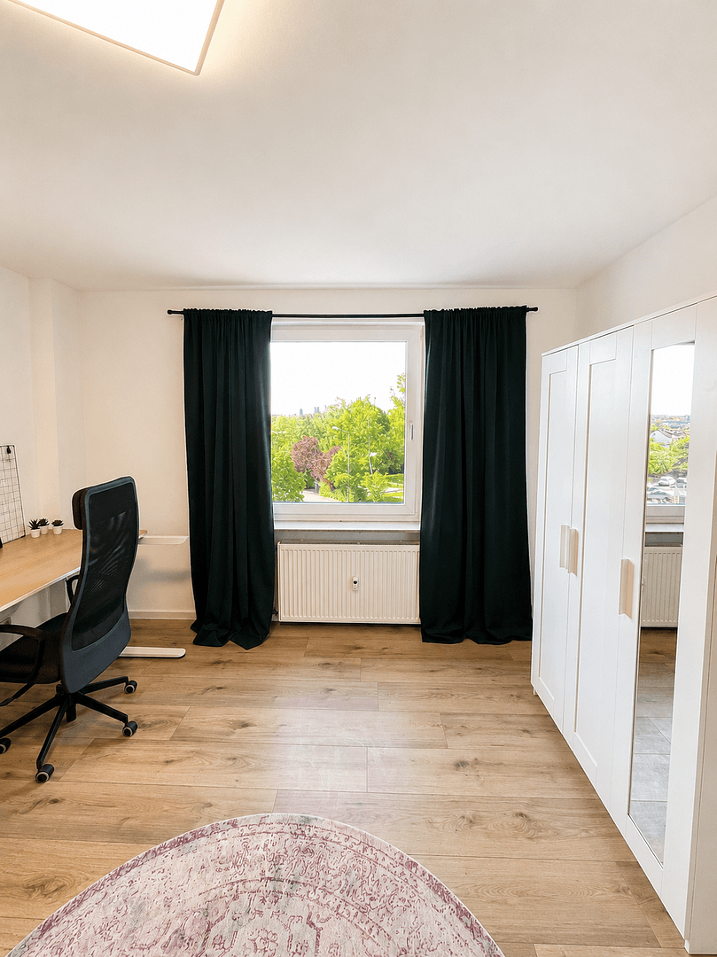 Pronájem bytu 1+1 27 m², Erlangen, Bavorsko Pronájem bytu 1+1 27 m², Erlangen, Bavorsko