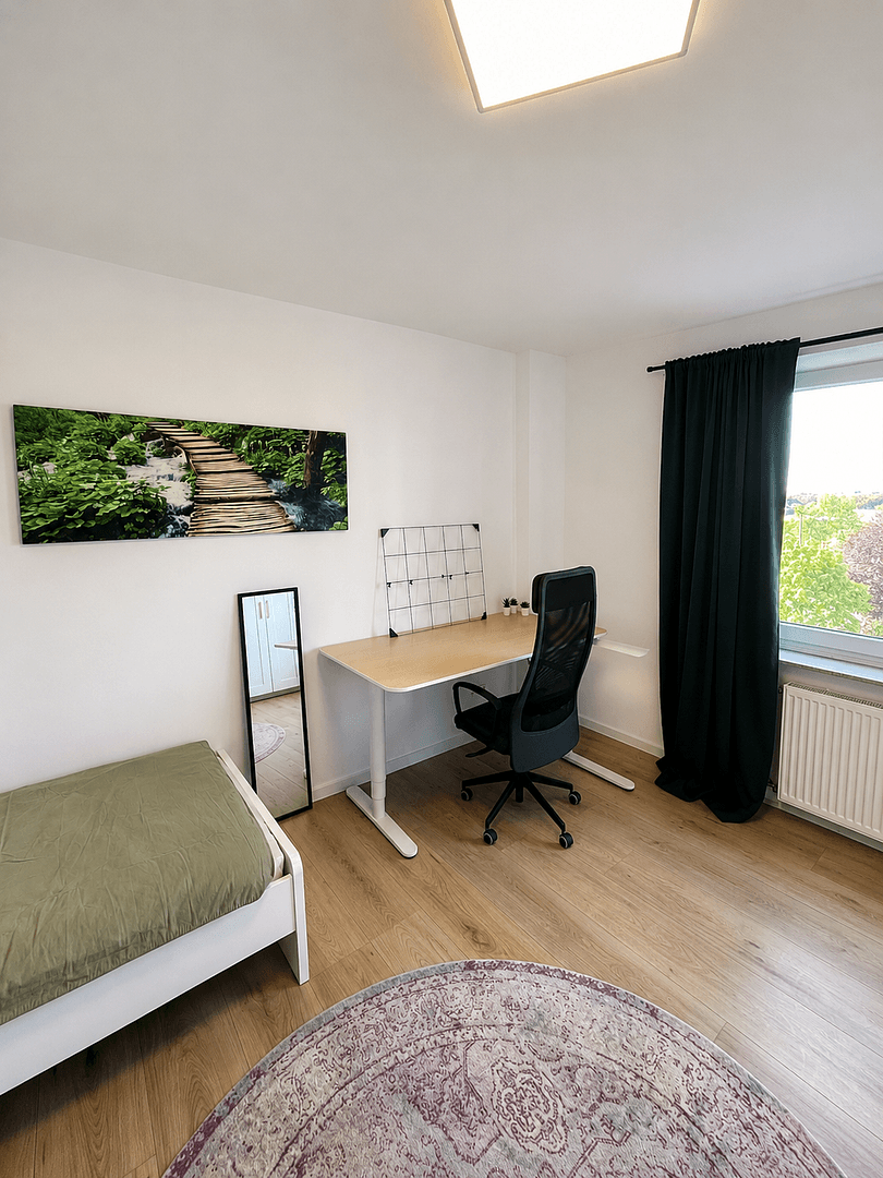 Pronájem bytu 1+1 27 m², Erlangen, Bavorsko Pronájem bytu 1+1 27 m², Erlangen, Bavorsko