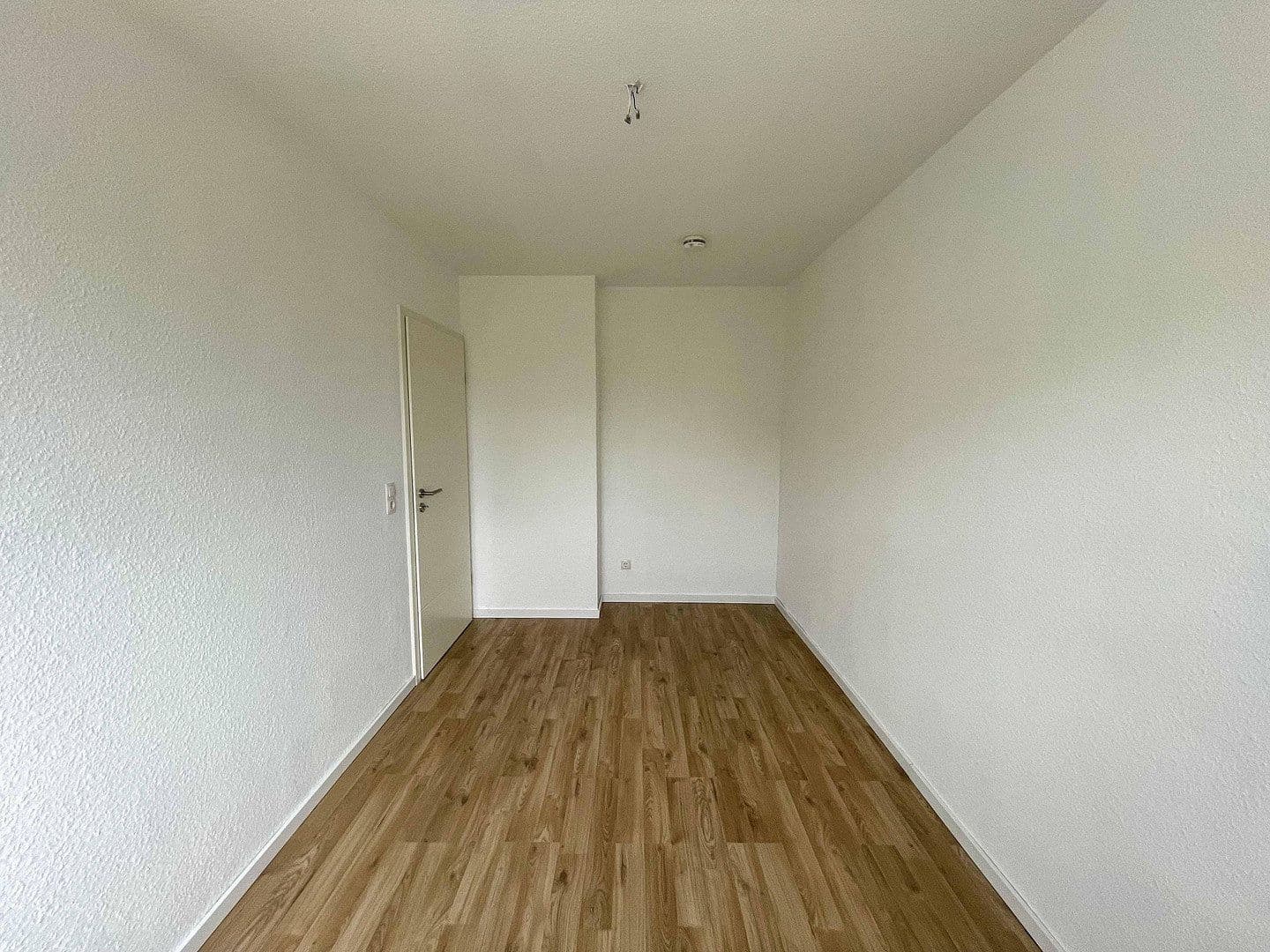 Pronájem bytu 3+1 60 m², Vöhrumer Straße 165, Peine, Dolní Sasko Pronájem bytu 3+1 60 m², Vöhrumer Straße 165, Peine, Dolní Sasko