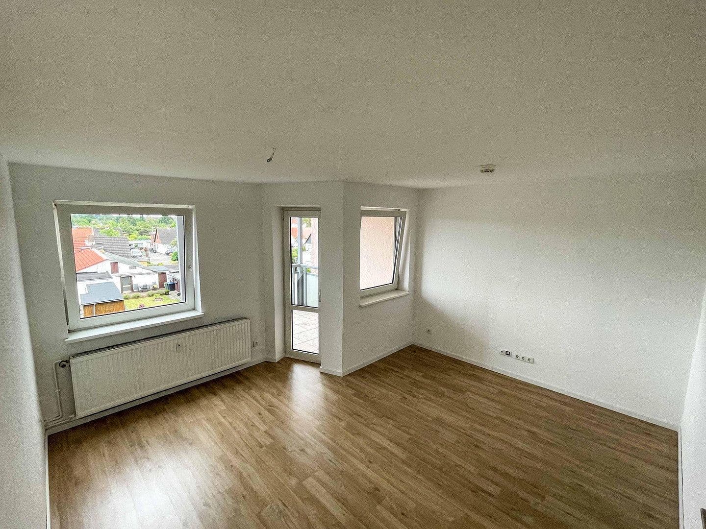 Pronájem bytu 3+1 60 m², Vöhrumer Straße 165, Peine, Dolní Sasko Pronájem bytu 3+1 60 m², Vöhrumer Straße 165, Peine, Dolní Sasko