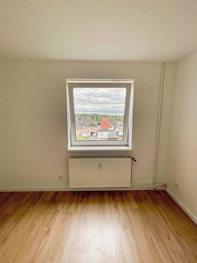 Pronájem bytu 3+1 60 m², Vöhrumer Straße 165, Peine, Dolní Sasko Pronájem bytu 3+1 60 m², Vöhrumer Straße 165, Peine, Dolní Sasko