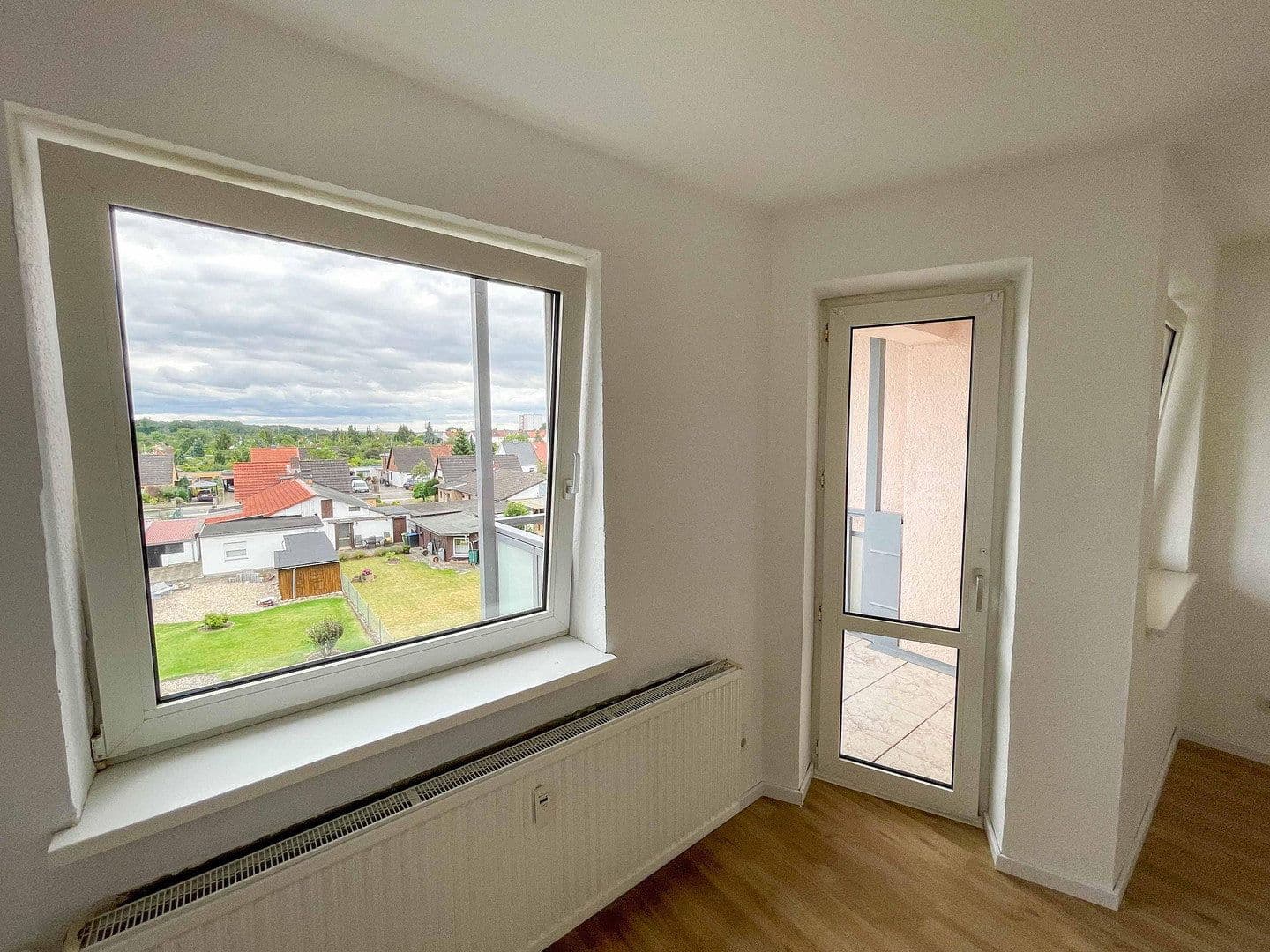 Pronájem bytu 3+1 60 m², Vöhrumer Straße 165, Peine, Dolní Sasko Pronájem bytu 3+1 60 m², Vöhrumer Straße 165, Peine, Dolní Sasko