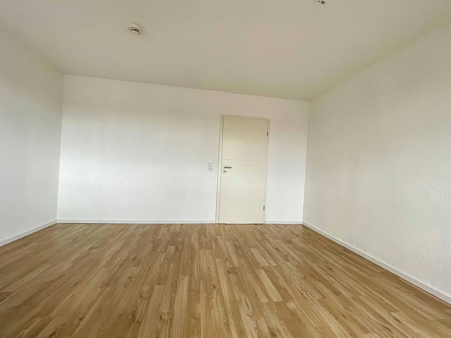 Pronájem bytu 3+1 60 m², Vöhrumer Straße 165, Peine, Dolní Sasko Pronájem bytu 3+1 60 m², Vöhrumer Straße 165, Peine, Dolní Sasko