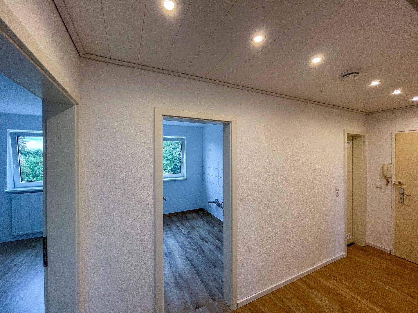 Pronájem bytu 3+1 60 m², Vöhrumer Straße 165, Peine, Dolní Sasko Pronájem bytu 3+1 60 m², Vöhrumer Straße 165, Peine, Dolní Sasko