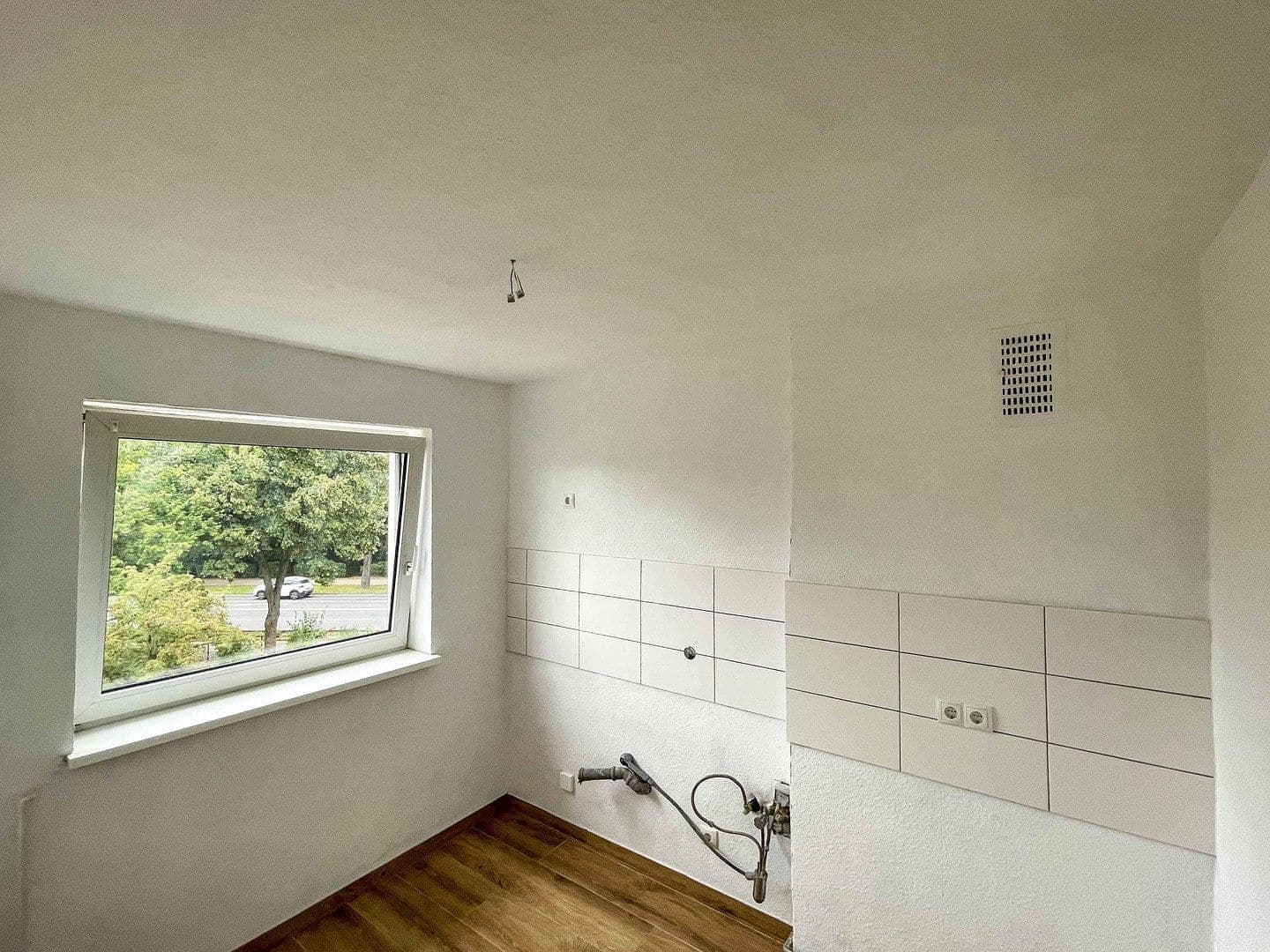 Pronájem bytu 3+1 60 m², Vöhrumer Straße 165, Peine, Dolní Sasko Pronájem bytu 3+1 60 m², Vöhrumer Straße 165, Peine, Dolní Sasko