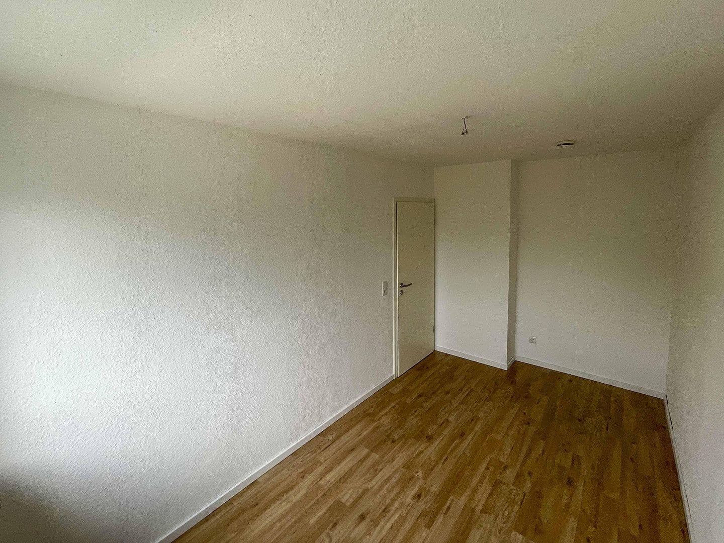Pronájem bytu 3+1 60 m², Vöhrumer Straße 165, Peine, Dolní Sasko Pronájem bytu 3+1 60 m², Vöhrumer Straße 165, Peine, Dolní Sasko