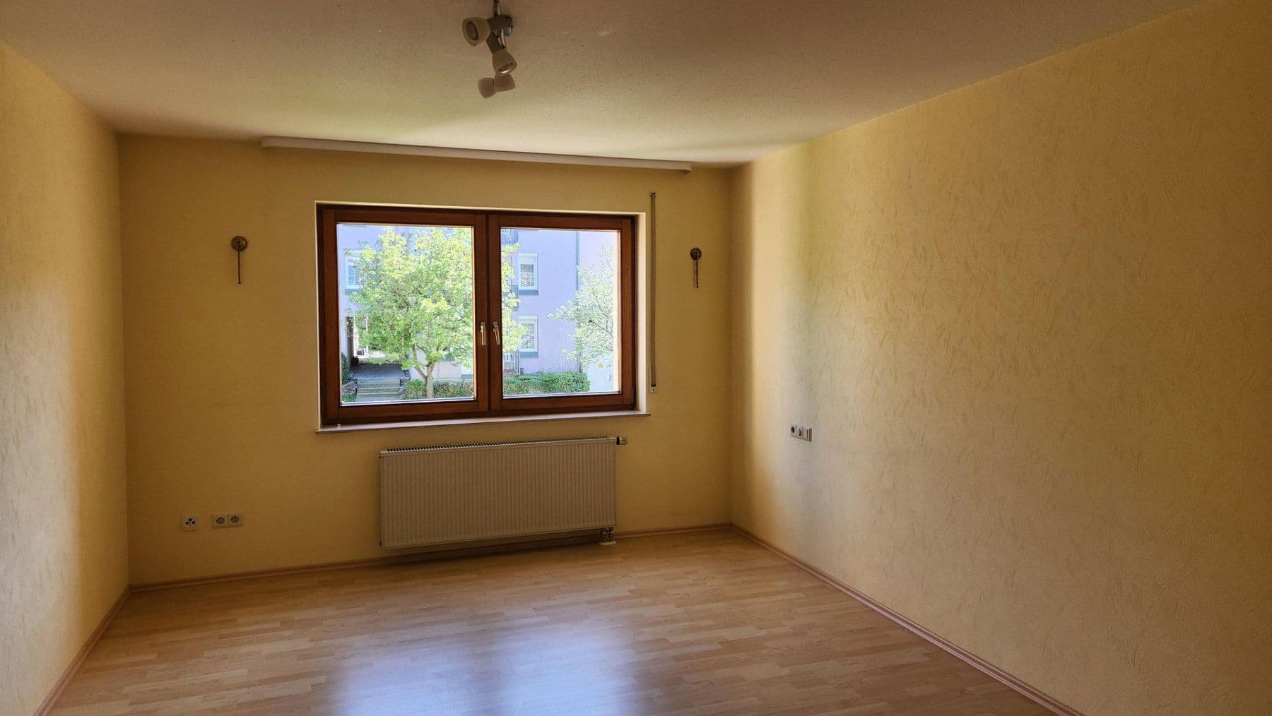 Prodej bytu 2+kk 70 m², Michaelstraße 172, Schwäbisch Hall, Bádensko-Württembersko Prodej bytu 2+kk 70 m², Michaelstraße 172, Schwäbisch Hall, Bádensko-Württembersko