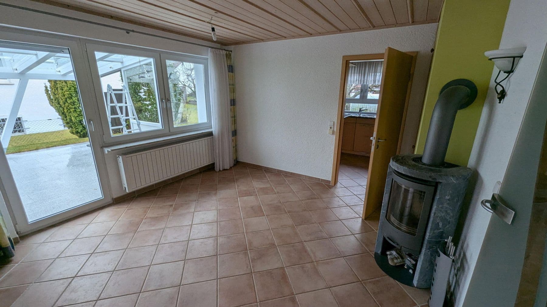 Prodej domu 247 m², pozemek 838 m², Bad Liebenzell, Bádensko-Württembersko Prodej domu 247 m², pozemek 838 m², Bad Liebenzell, Bádensko-Württembersko