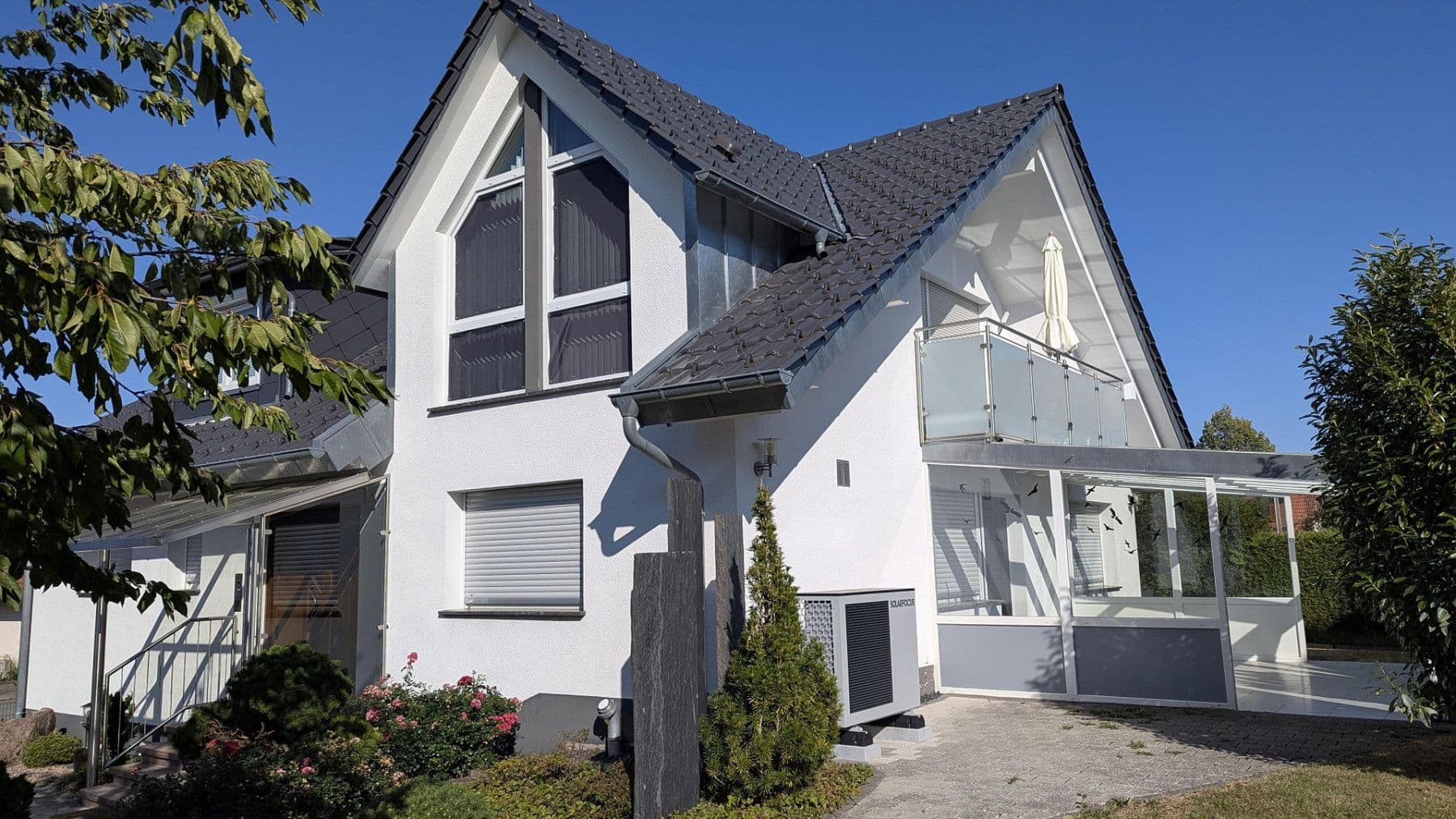 Prodej domu 247 m², pozemek 838 m², Bad Liebenzell, Bádensko-Württembersko Prodej domu 247 m², pozemek 838 m², Bad Liebenzell, Bádensko-Württembersko