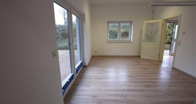 Prodej nebytového prostoru 2.680 m², Felder Straße 2, Bredenbek, Šlesvicko-Holštýnsko Prodej nebytového prostoru 2.680 m², Felder Straße 2, Bredenbek, Šlesvicko-Holštýnsko