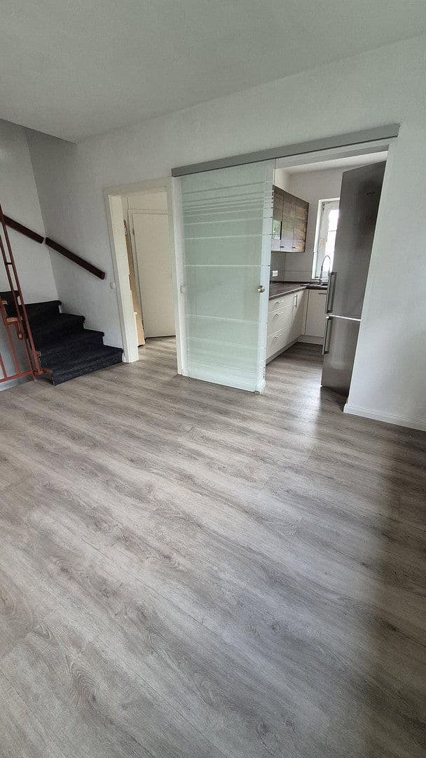 Prodej domu 102 m², pozemek 251 m², Am Eichholz 86, Uetersen, Šlesvicko-Holštýnsko Prodej domu 102 m², pozemek 251 m², Am Eichholz 86, Uetersen, Šlesvicko-Holštýnsko