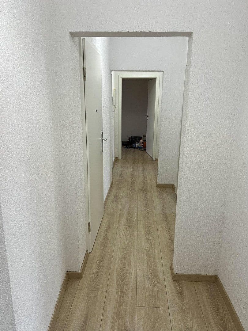 Pronájem bytu 3+1 73 m², Turmstrasse 18, Dessau, Sasko-Anhaltsko Pronájem bytu 3+1 73 m², Turmstrasse 18, Dessau, Sasko-Anhaltsko