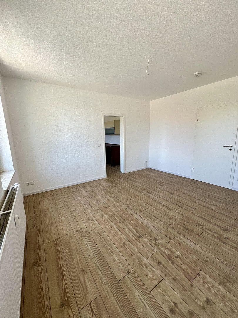 Pronájem bytu 2+1 53 m², Turmstrasse 18, Dessau, Sasko-Anhaltsko Pronájem bytu 2+1 53 m², Turmstrasse 18, Dessau, Sasko-Anhaltsko