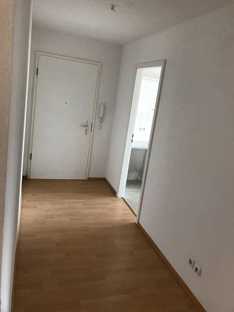 Prodej bytu 2+1 70 m², Einbecker Str. 64 d, Berlin-Lichtenberg, Berlín Prodej bytu 2+1 70 m², Einbecker Str. 64 d, Berlin-Lichtenberg, Berlín
