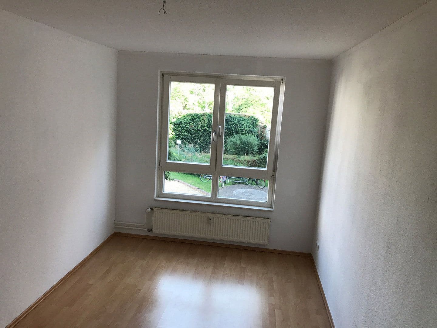 Prodej bytu 2+1 70 m², Einbecker Str. 64 d, Berlin-Lichtenberg, Berlín Prodej bytu 2+1 70 m², Einbecker Str. 64 d, Berlin-Lichtenberg, Berlín