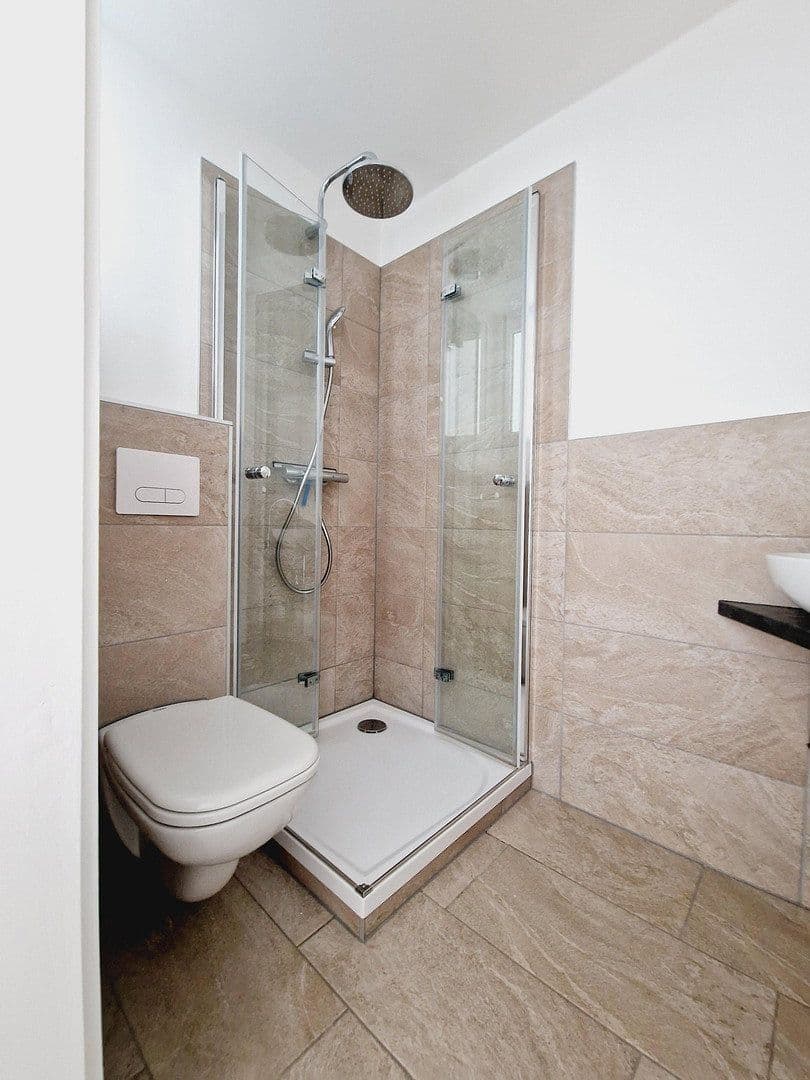 Pronájem bytu 3+1 67 m², Königsberger Straße 83, Wolfsburg, Dolní Sasko Pronájem bytu 3+1 67 m², Königsberger Straße 83, Wolfsburg, Dolní Sasko